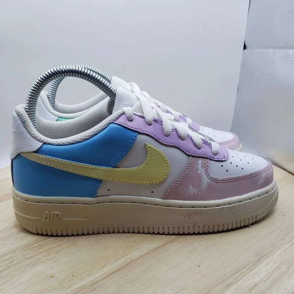 Nike Air Force 1 Youth Size 4.5Y Low GS or Womens 6- AF1 Shoes Sneakers DH2920 - Picture 3 of 9